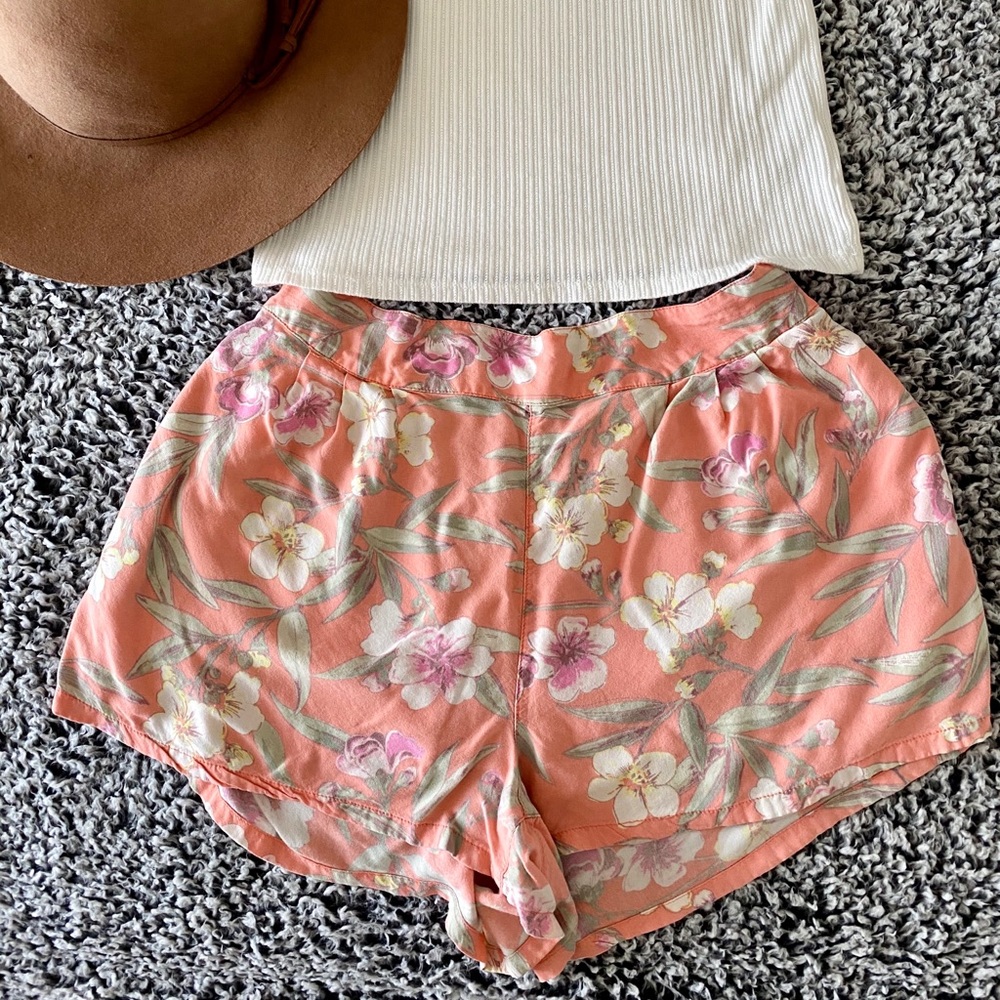 American Eagle Floral Shorts